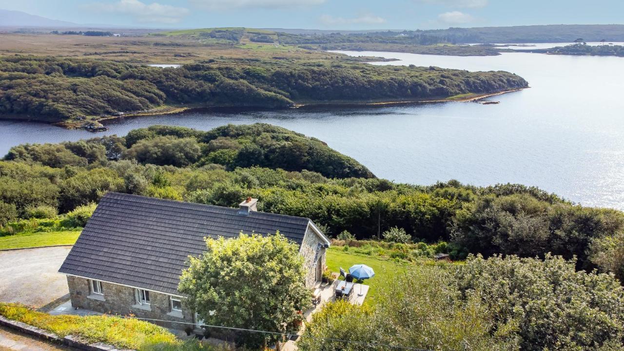 Loch An Eala Villa Clifden Bagian luar foto