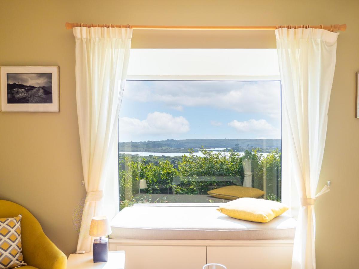 Loch An Eala Villa Clifden Bagian luar foto